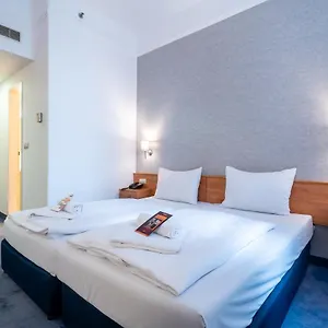 **** Hotel East Ungarn